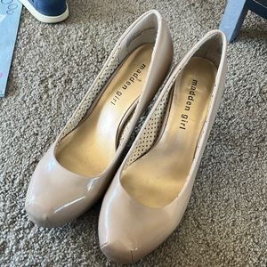 Steve Madden nude high heels